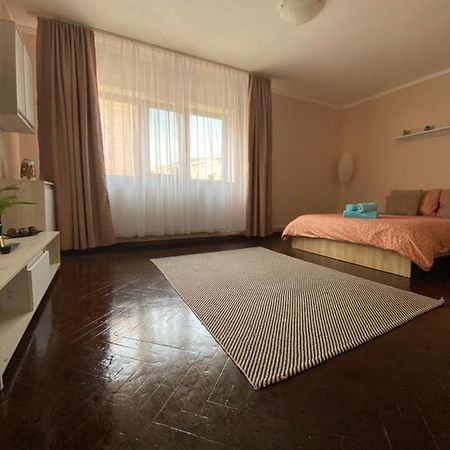 Апартаменты Apartament Leya Дева Экстерьер фото