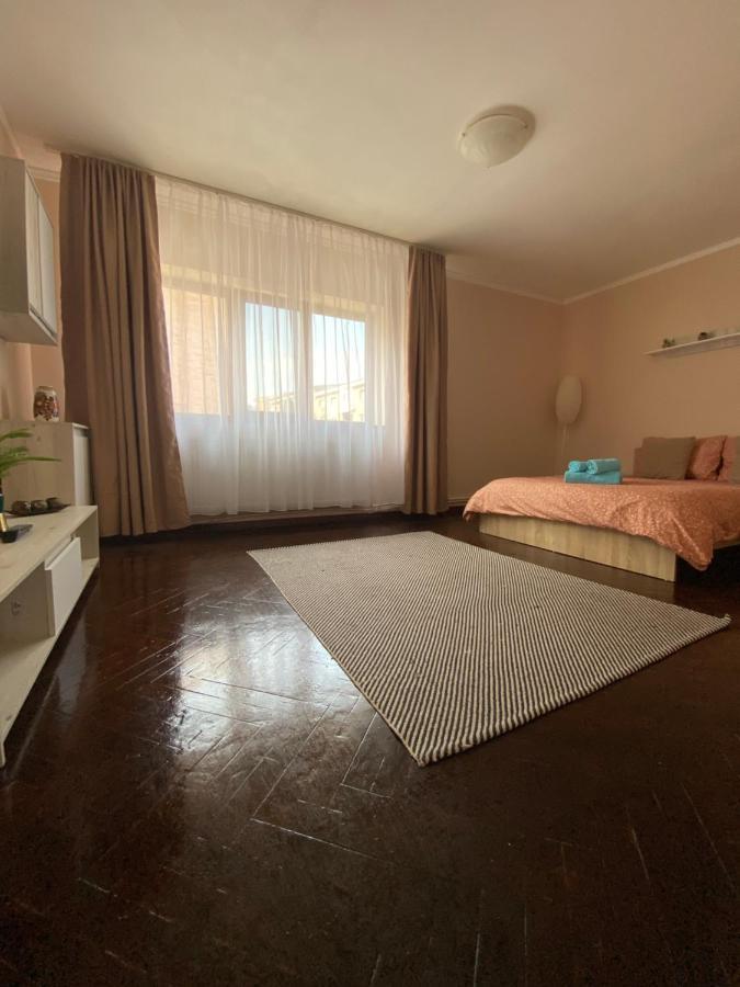Апартаменты Apartament Leya Дева Экстерьер фото