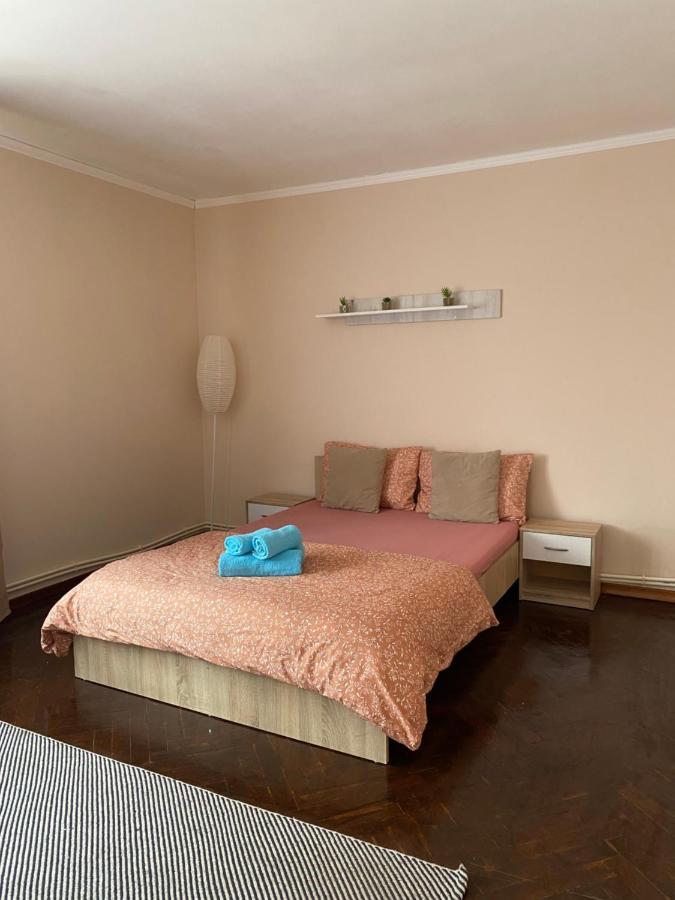 Апартаменты Apartament Leya Дева Экстерьер фото